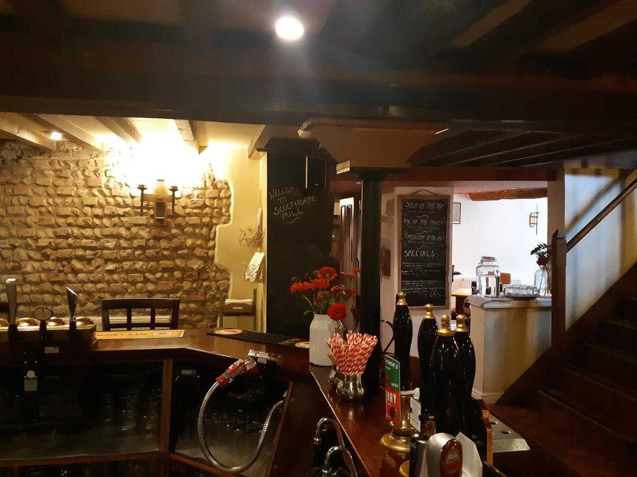 费克纳姆 Sculthorpe Mill酒店 外观 照片